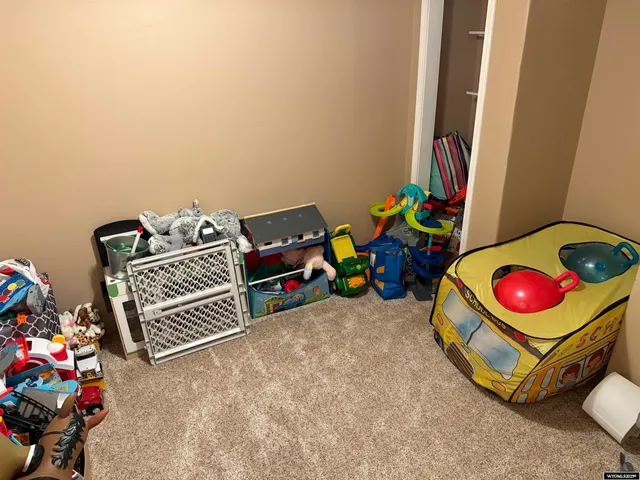 $470,000 | 280 Juniper Street, Buffalo, WY 82834