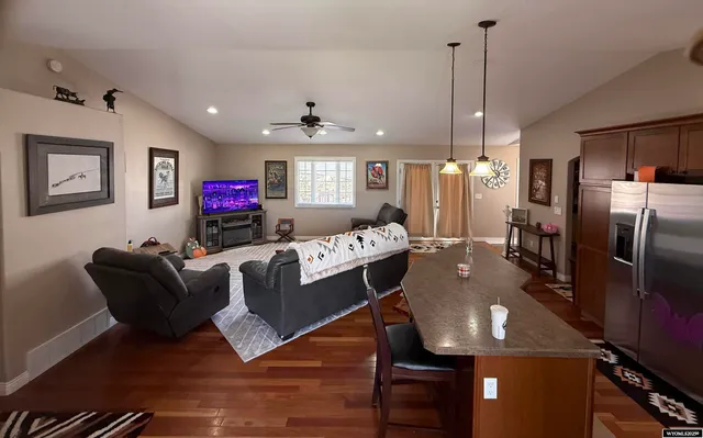 $470,000 | 280 Juniper Street, Buffalo, WY 82834