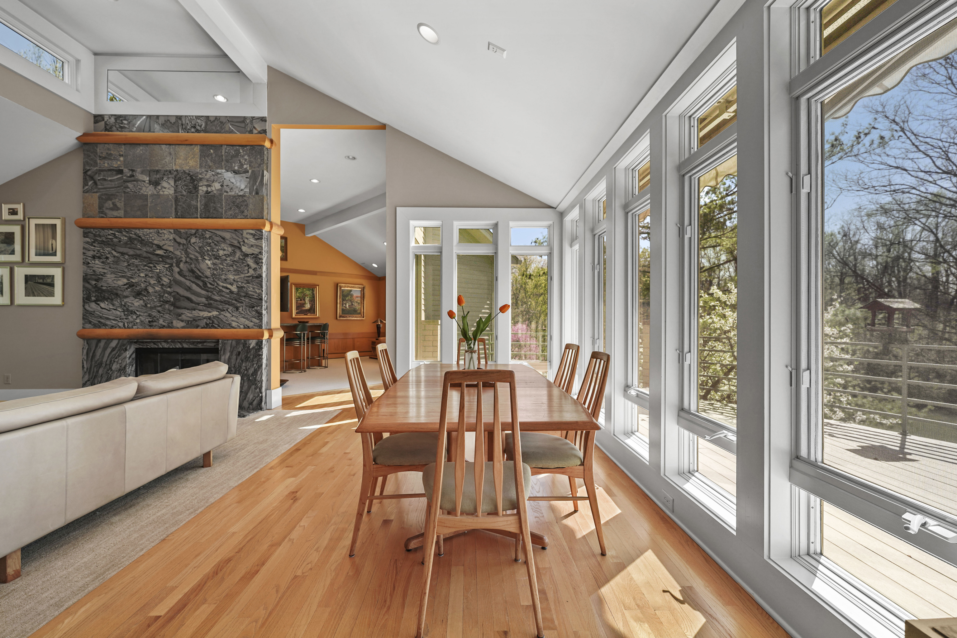 8972 Mud Creek Road Indianapolis, IN 46256 - Photo 11 of 96