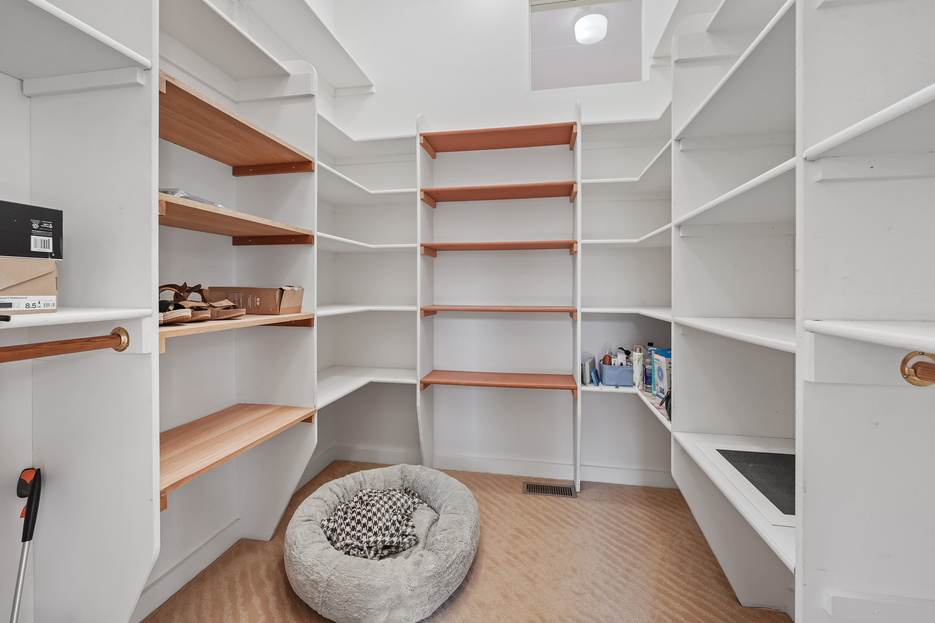 8972 Mud Creek Road Indianapolis, IN 46256 - Photo 22 of 96