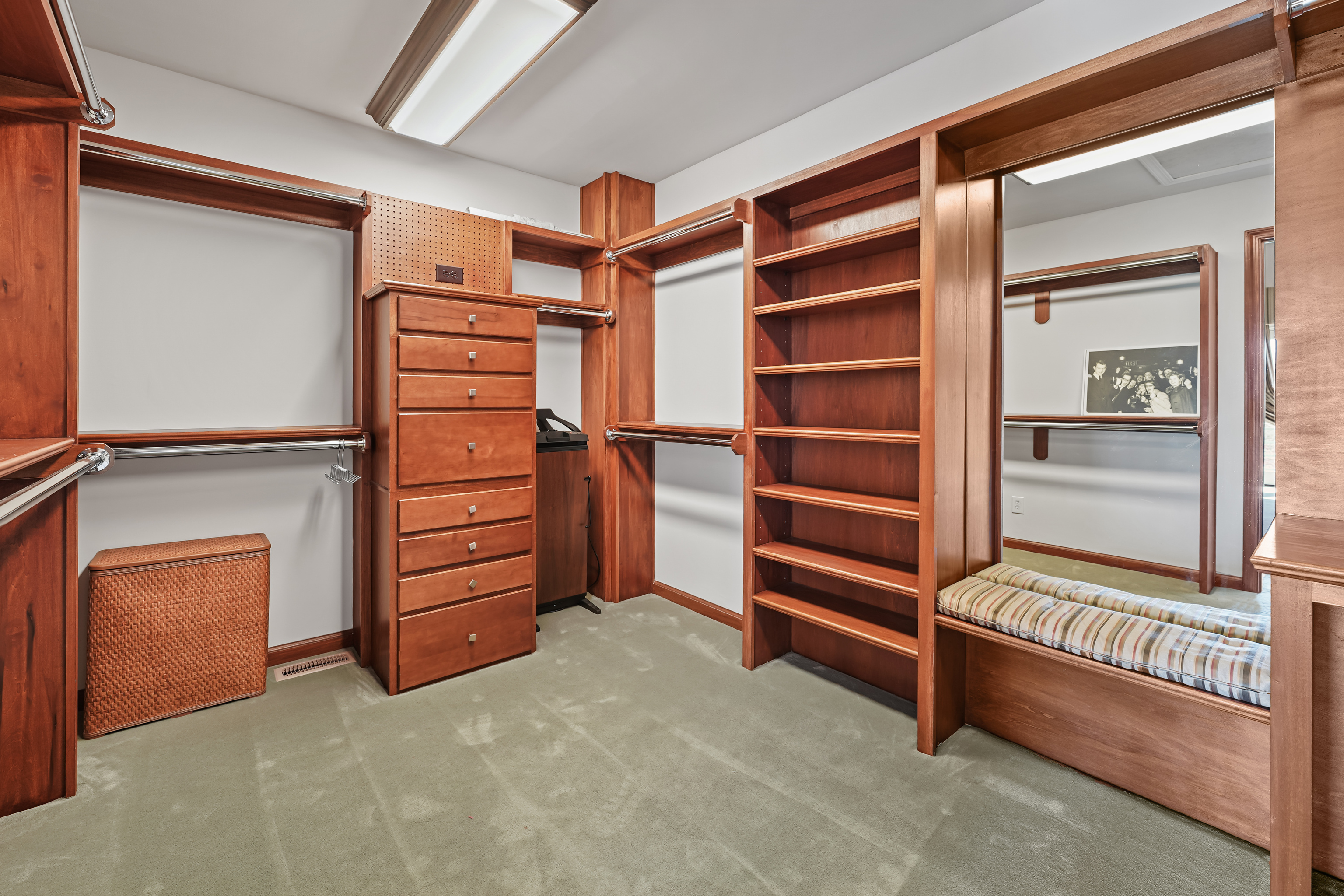 8972 Mud Creek Road Indianapolis, IN 46256 - Photo 27 of 96