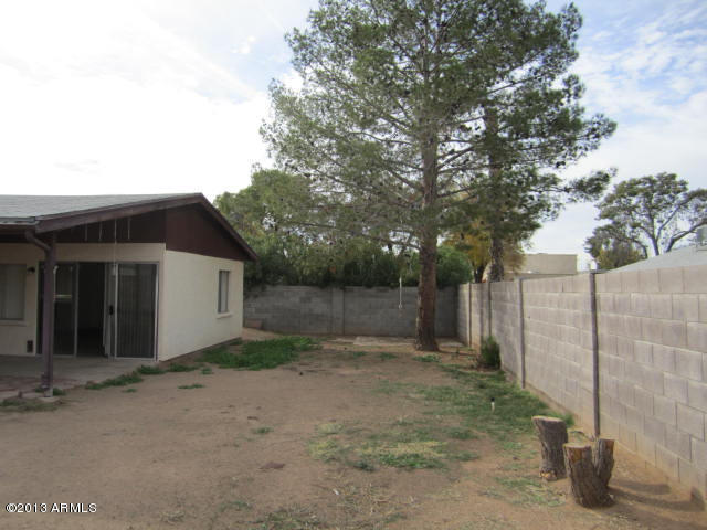 5252 West Hearn Road Glendale, AZ 85306 - Photo 12 of 16 IMG_1829
