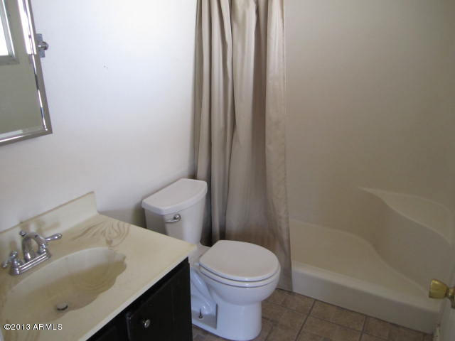 5252 West Hearn Road Glendale, AZ 85306 - Photo 9 of 16 IMG_1826