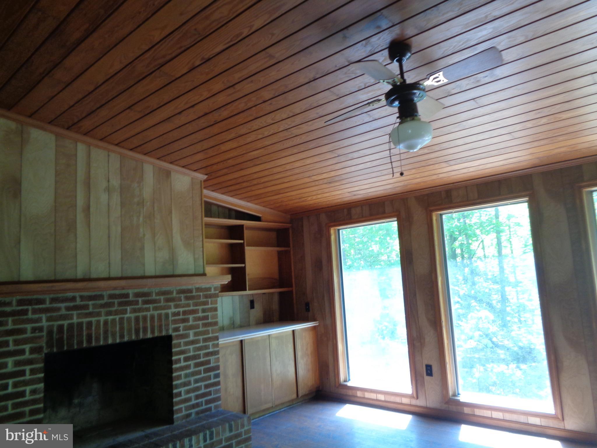 19320 Croom Road Aquasco, MD 20608 - Photo 7 of 29 FAMILY RM FIREPLACE
