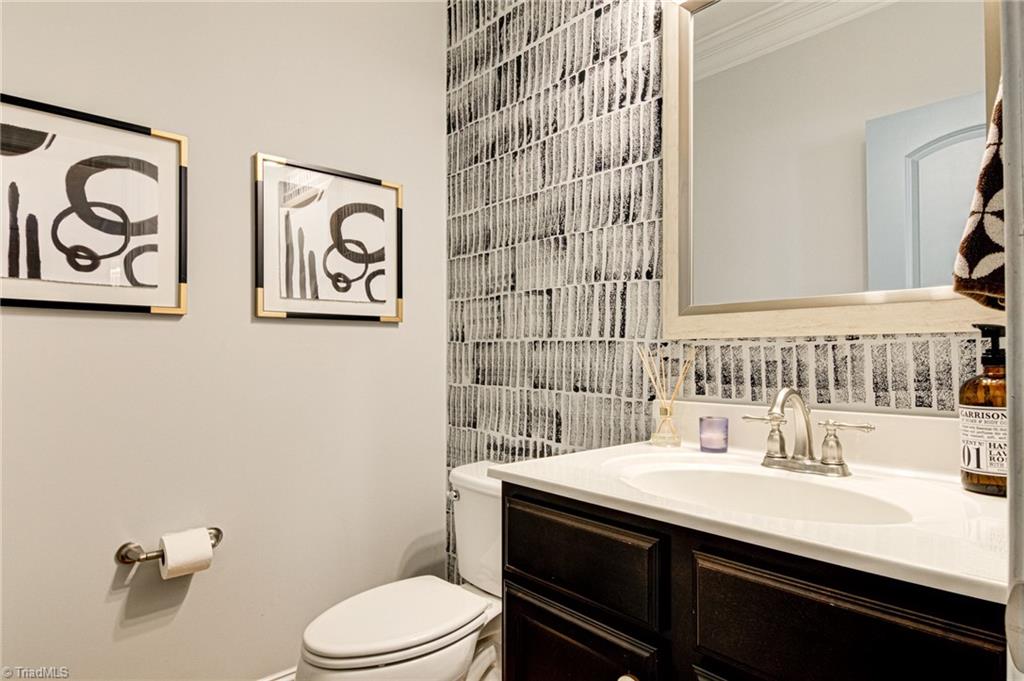 640 Nikyle Circle High Point, NC 27265 - Photo 18 of 32 Gallery Image 18