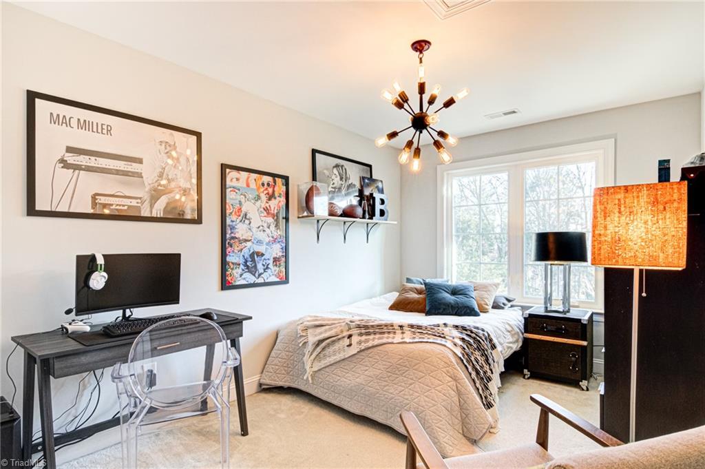 640 Nikyle Circle High Point, NC 27265 - Photo 27 of 32 Gallery Image 27