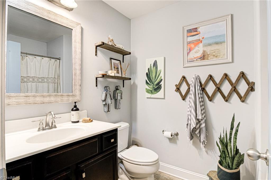640 Nikyle Circle High Point, NC 27265 - Photo 29 of 32 Gallery Image 29