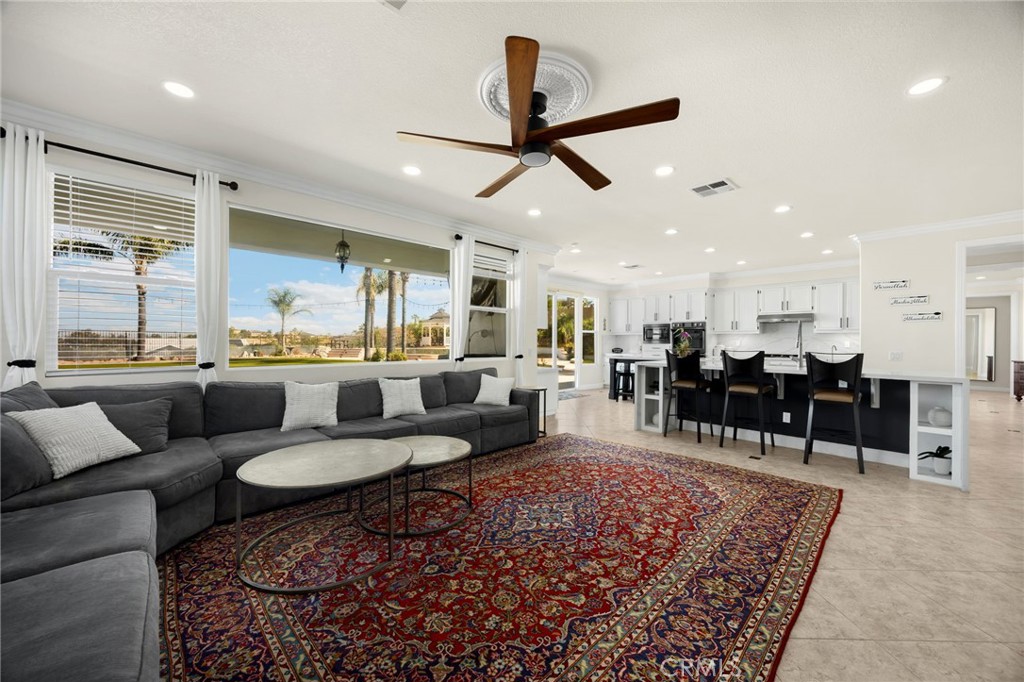 17073 Grove Drive Riverside, CA 92503 - Photo 17 of 69