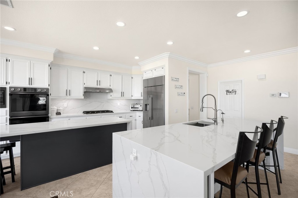 17073 Grove Drive Riverside, CA 92503 - Photo 19 of 69