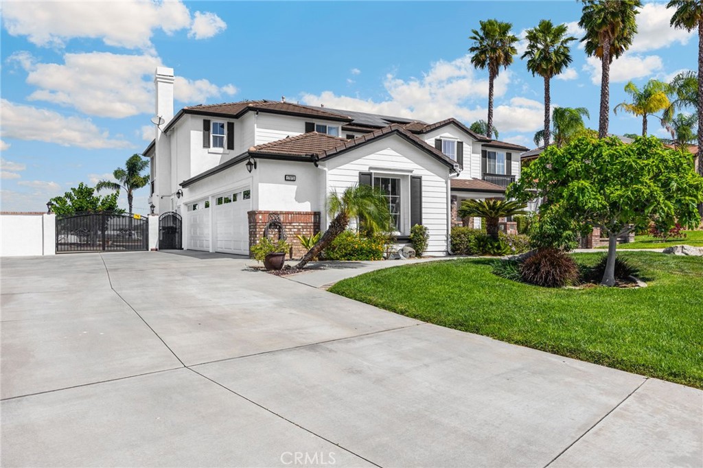 17073 Grove Drive Riverside, CA 92503 - Photo 4 of 69