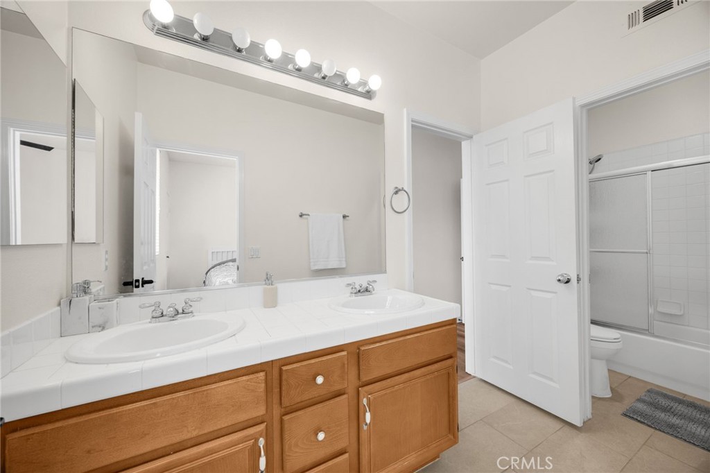 17073 Grove Drive Riverside, CA 92503 - Photo 46 of 69