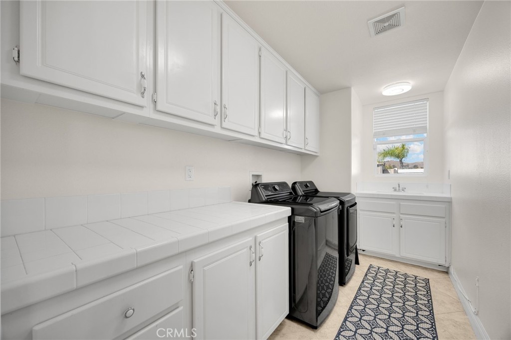 17073 Grove Drive Riverside, CA 92503 - Photo 48 of 69