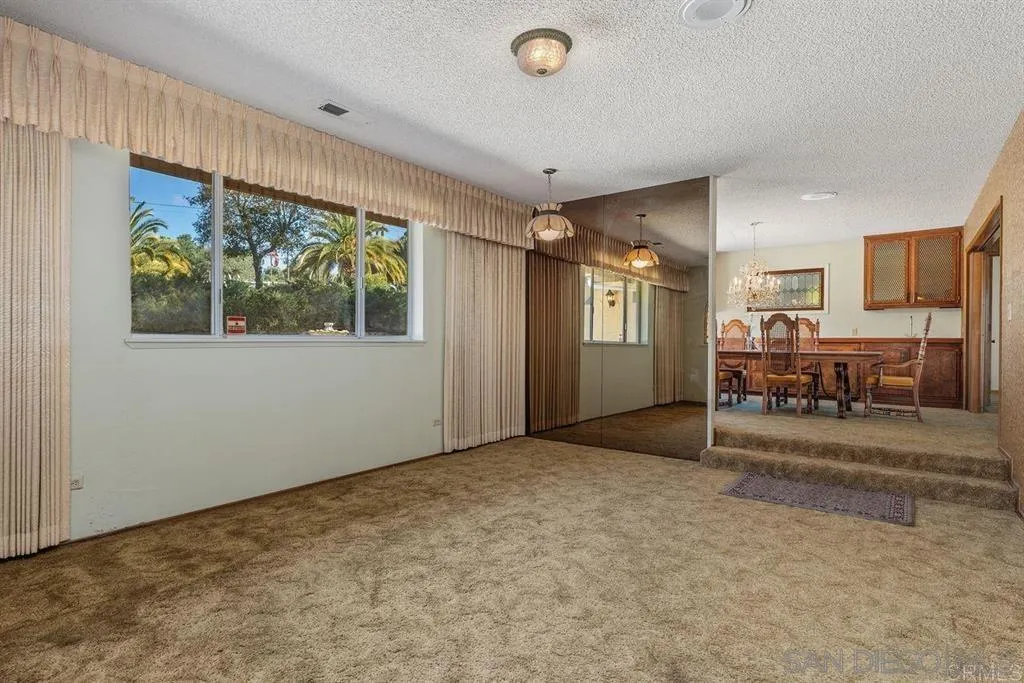 31600 Oak Glen Road Valley Center, CA 92082 - Photo 9 of 57