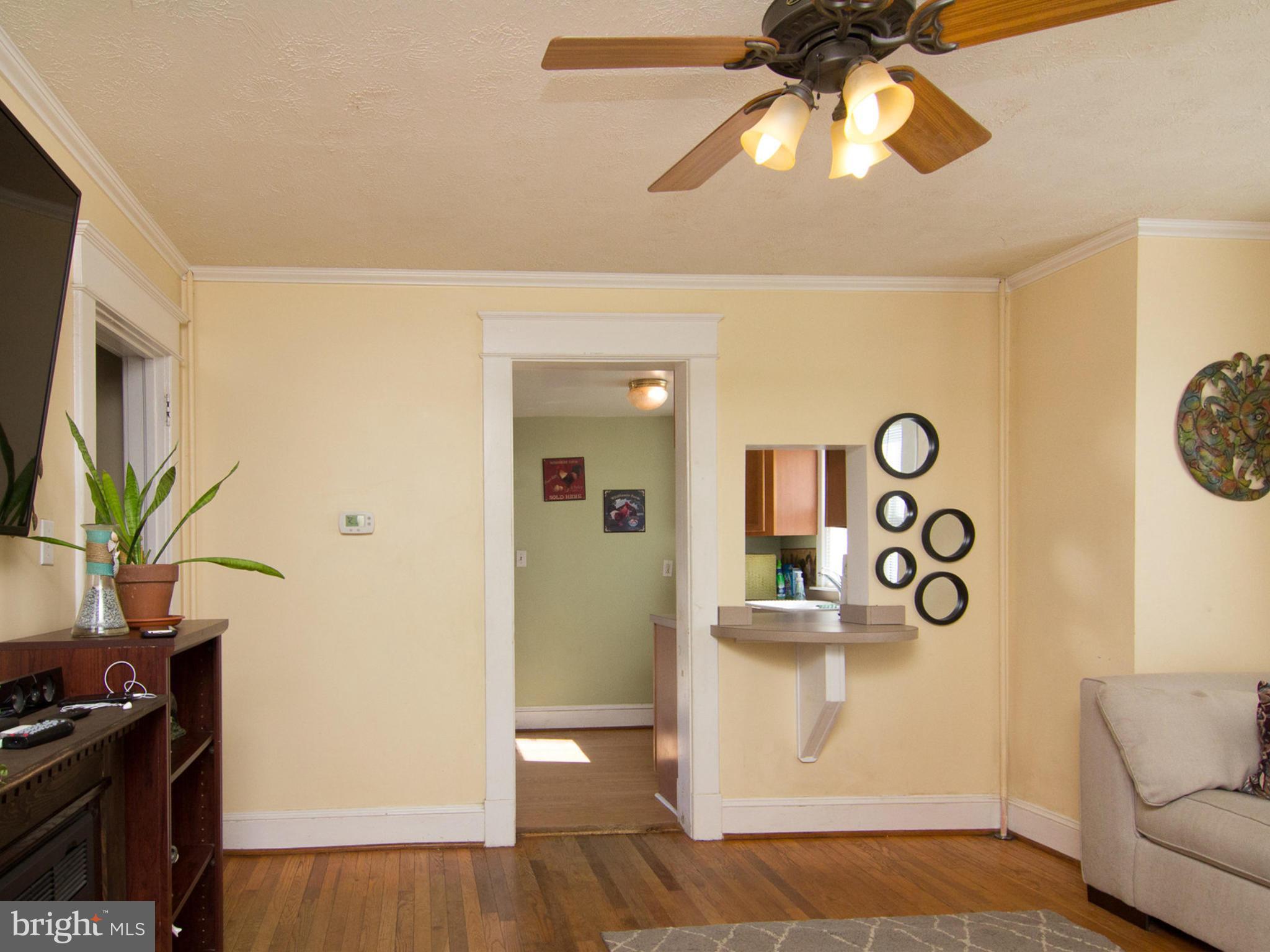 4525 Allen Road Randallstown, MD 21133 - Photo 8 of 20 Living Room