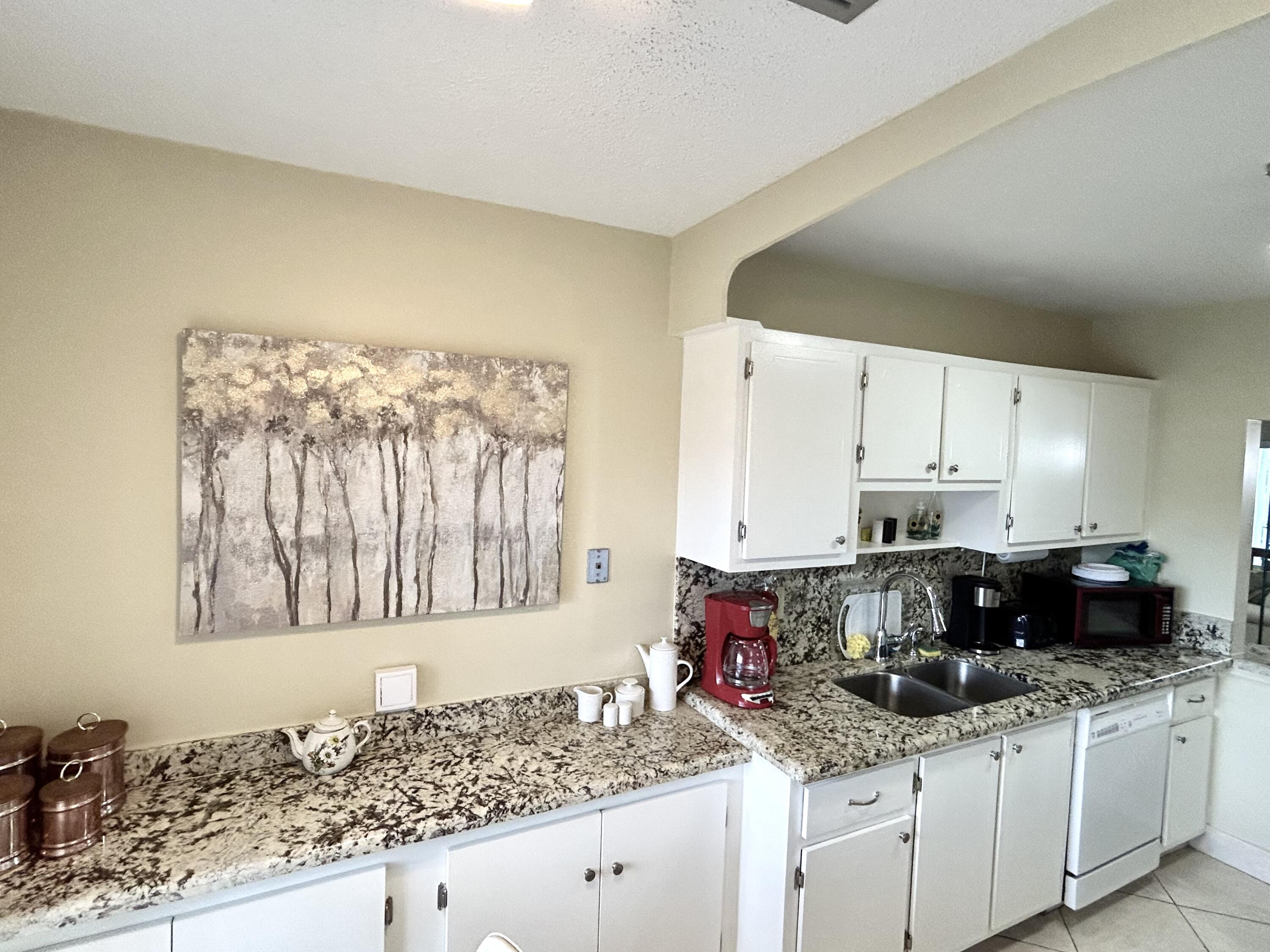2711 Southwest 13th Street, Unit B Delray Beach, FL 33445 - Photo 4 of 13 IMG_8811