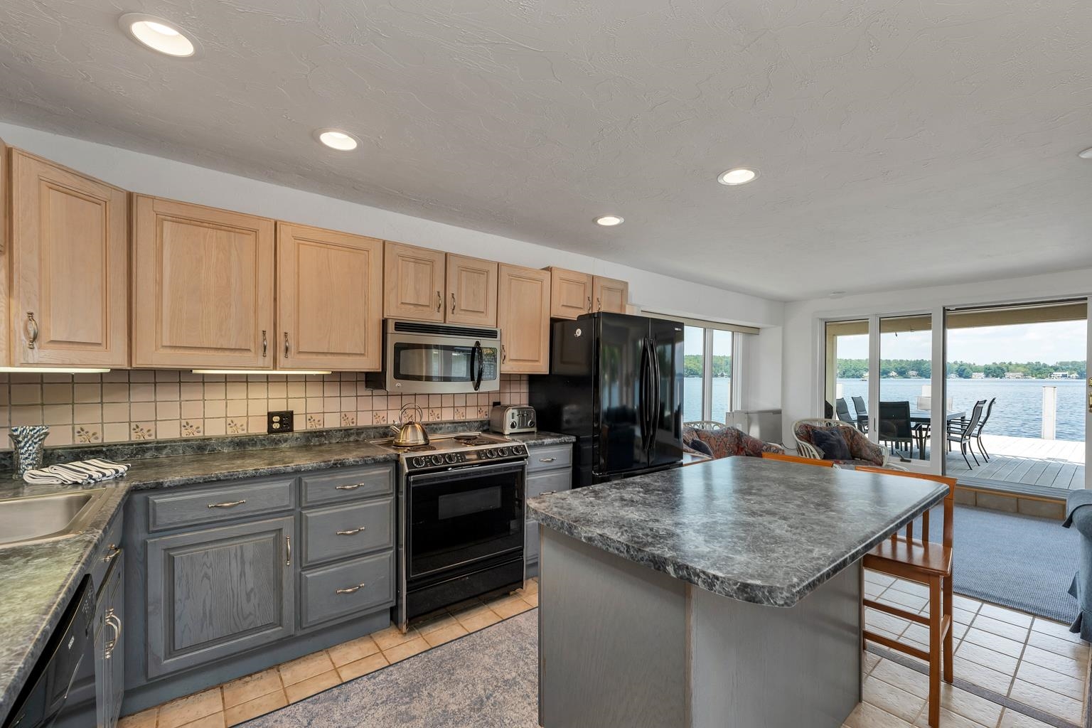 417 Weirs Road, Unit 6 Gilford, NH 03249 - Photo 6 of 40
