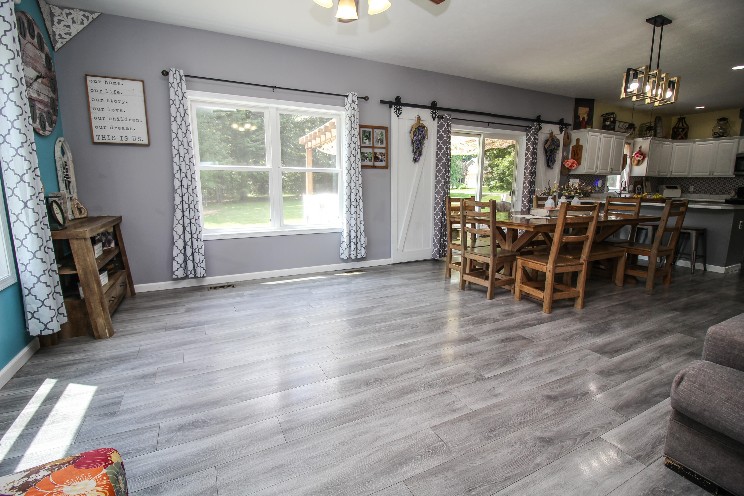 56056 Truman Drive Three Rivers, MI 49093 - Photo 14 of 57 Dining Area