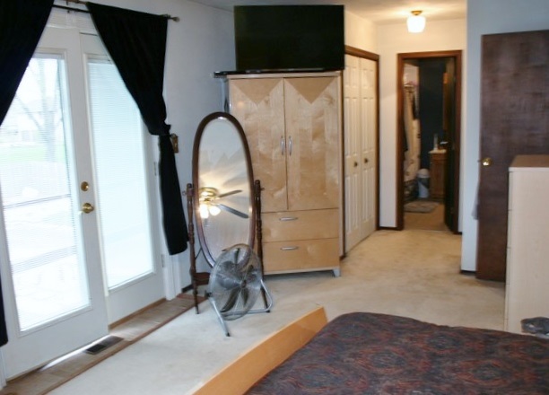 17800 Darden Road South Bend, IN 46635 - Photo 16 of 27 Gallery Image 16