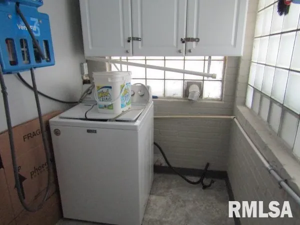 $96,300 | 602 4th Street, Rosiclare, IL 62982