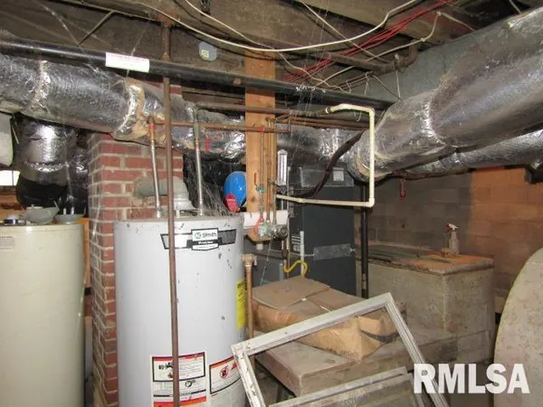 $96,300 | 602 4th Street, Rosiclare, IL 62982