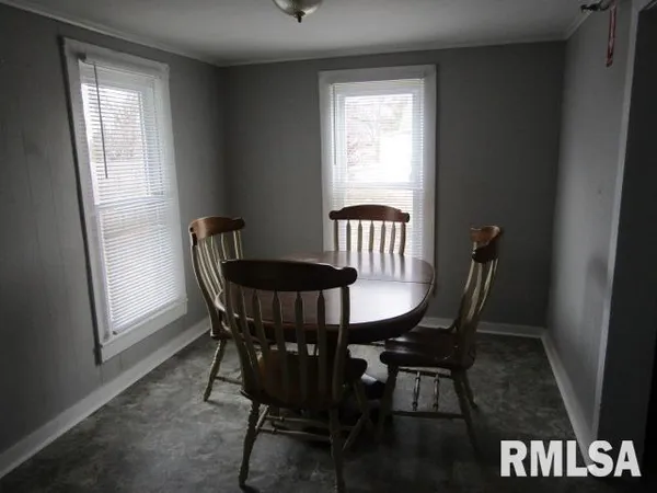 $96,300 | 602 4th Street, Rosiclare, IL 62982