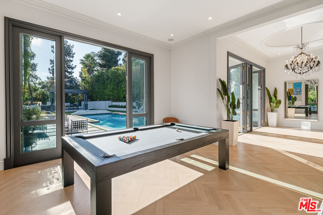 402 Doheny Road Beverly Hills, CA 90210 - Photo 21 of 55