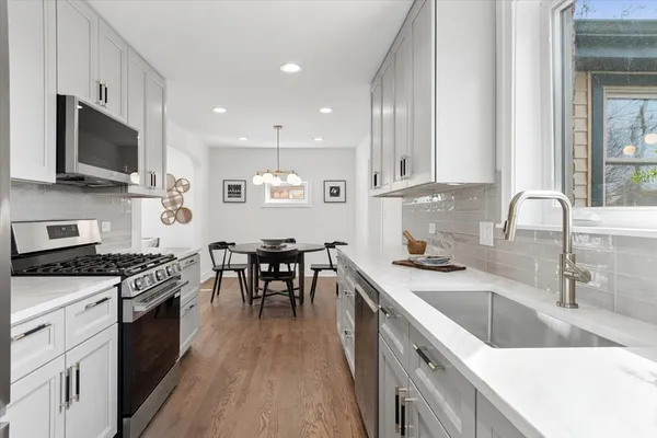 $660,000 | 1140 Blanchan Avenue, La Grange Park, IL 60526