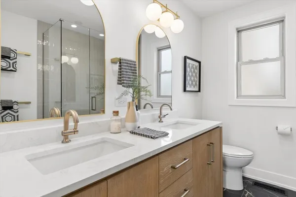 $660,000 | 1140 Blanchan Avenue, La Grange Park, IL 60526