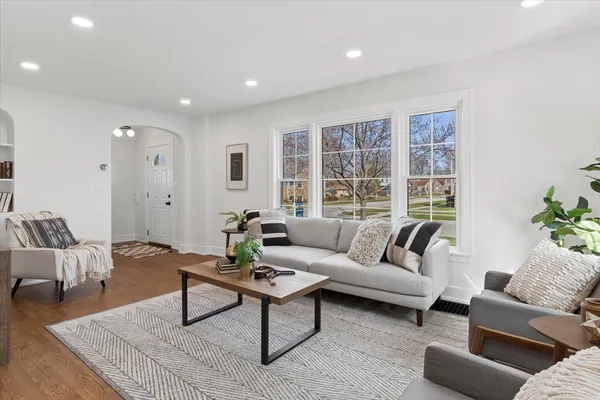 $660,000 | 1140 Blanchan Avenue, La Grange Park, IL 60526
