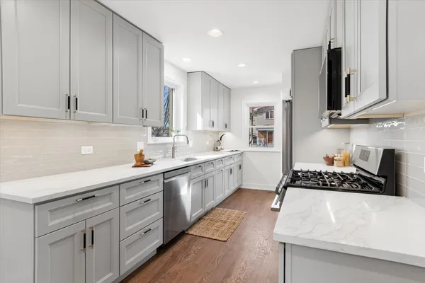 $660,000 | 1140 Blanchan Avenue, La Grange Park, IL 60526