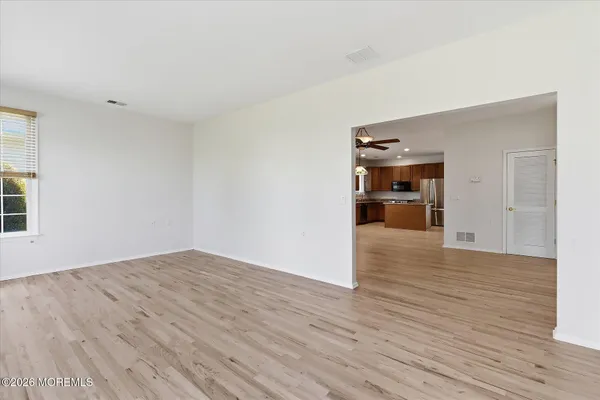 $815,000 | 35 Chesapeake Drive, Holmdel, NJ 07733