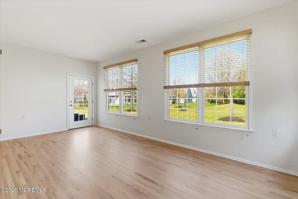 $815,000 | 35 Chesapeake Drive, Holmdel, NJ 07733