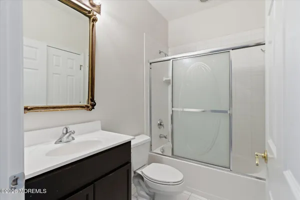 $815,000 | 35 Chesapeake Drive, Holmdel, NJ 07733