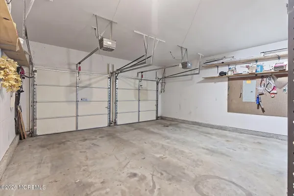 $815,000 | 35 Chesapeake Drive, Holmdel, NJ 07733