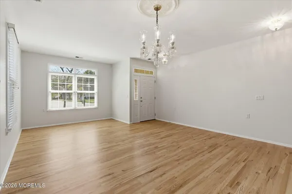 $815,000 | 35 Chesapeake Drive, Holmdel, NJ 07733