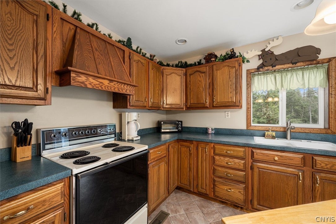 113 Spruce Road Woodgate, NY 13494 - Photo 22 of 44 Gallery Image 22
