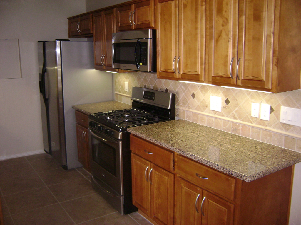3346 North Randolph Road Phoenix, AZ 85014 - Photo 8 of 20 READY TO SERVE