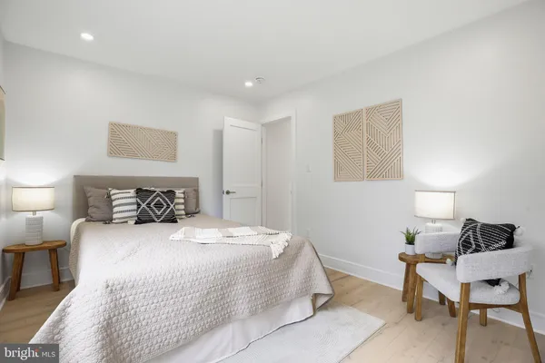 $799,000 | 14828 Fireside Drive, Silver Spring, MD 20905