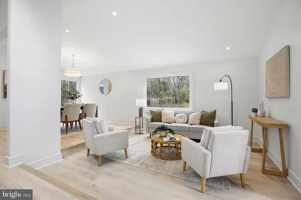 $799,000 | 14828 Fireside Drive, Silver Spring, MD 20905