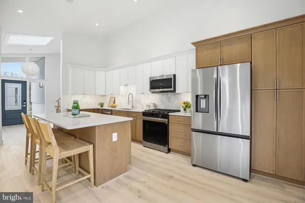 $799,000 | 14828 Fireside Drive, Silver Spring, MD 20905