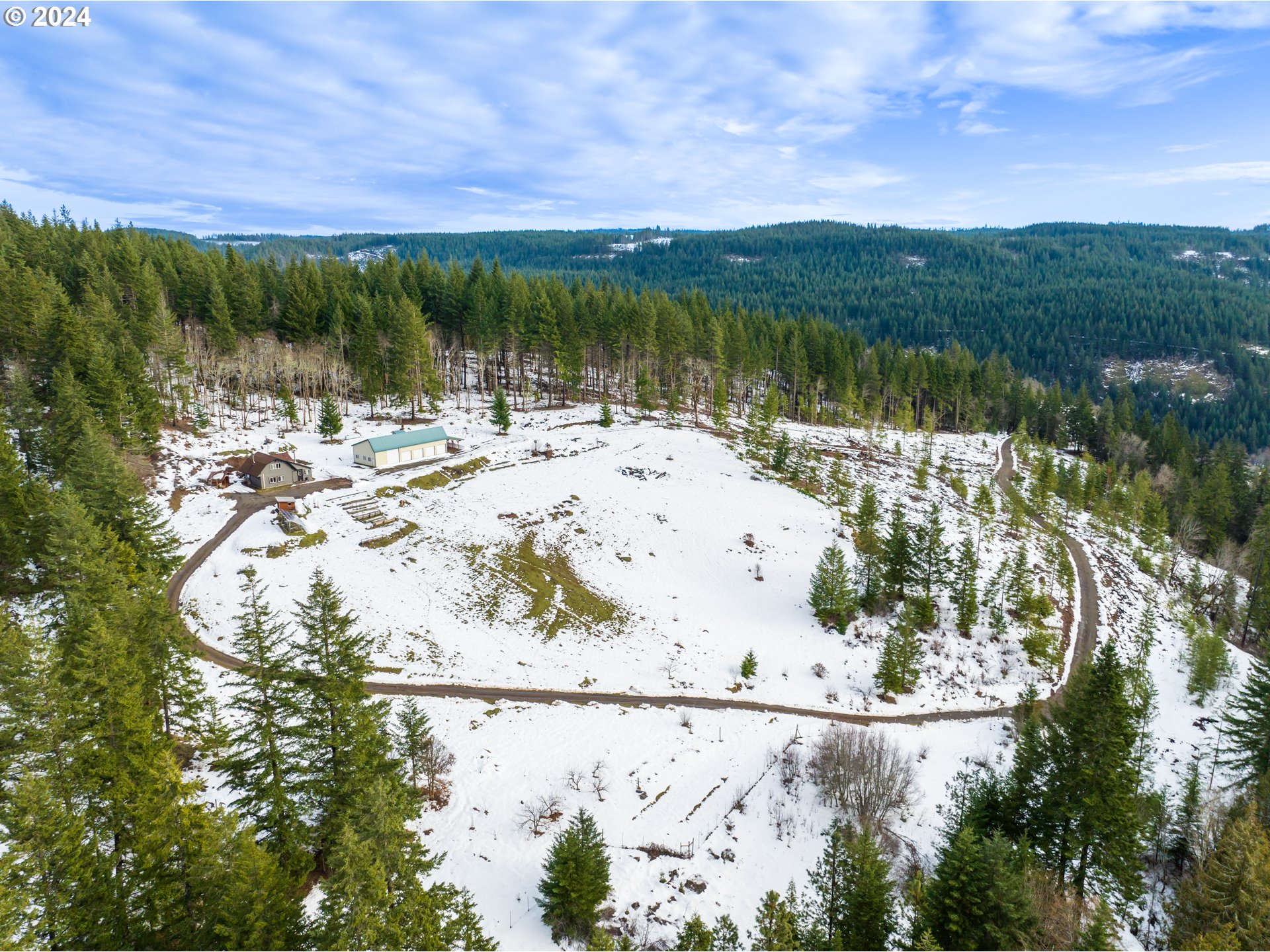 450 Rattlesnake Road White Salmon, WA 98672 - Photo 26 of 36 Gallery Image 26