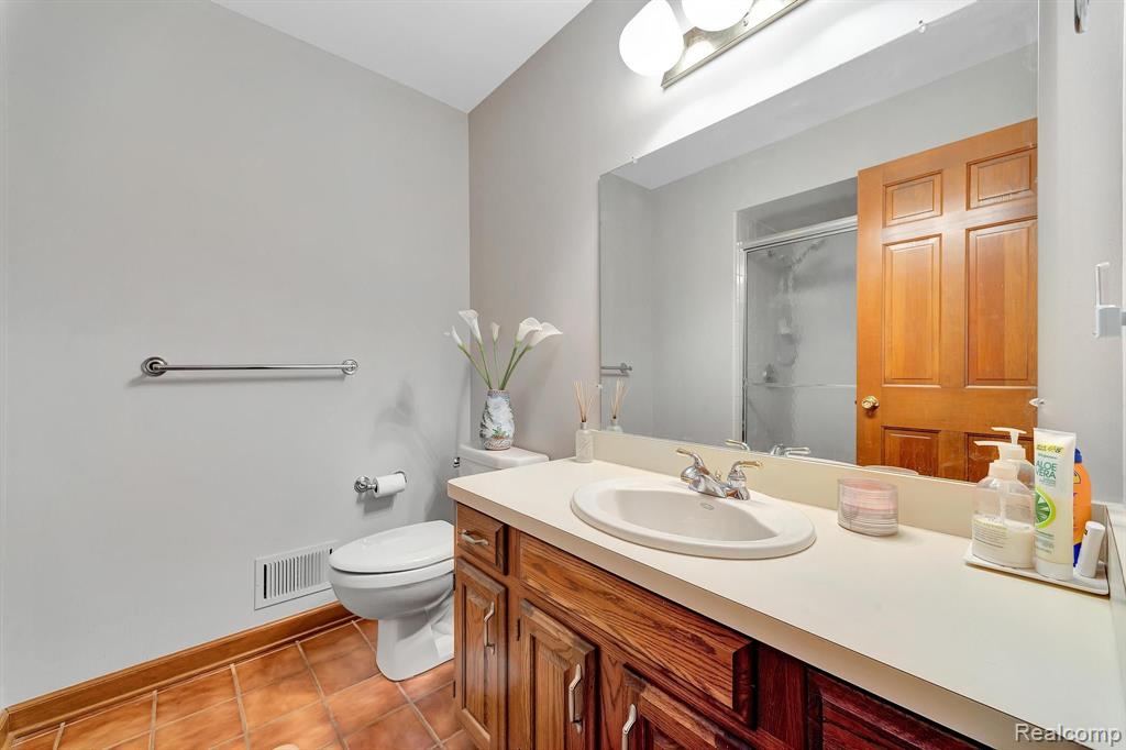3662 Merriweather Lane Rochester Hills, MI 48306 - Photo 11 of 45