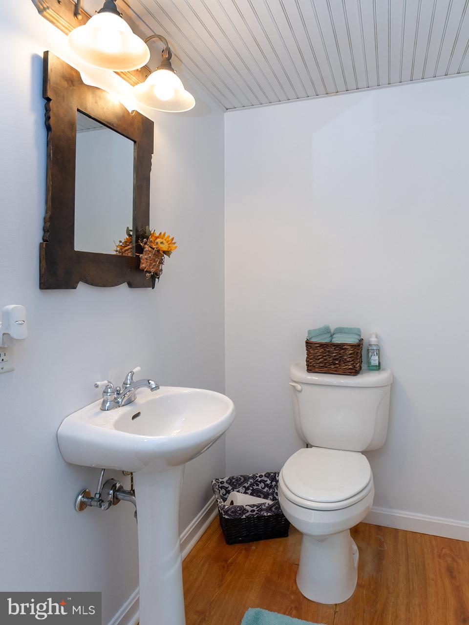 1526 Freeland Road Freeland, MD 21053 - Photo 15 of 30 Bath