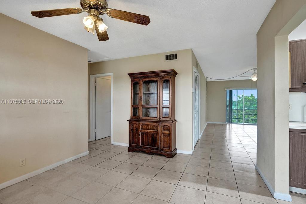 4731 Northwest 10th Court, Unit 314 Plantation, FL 33313 - Photo 3 of 16