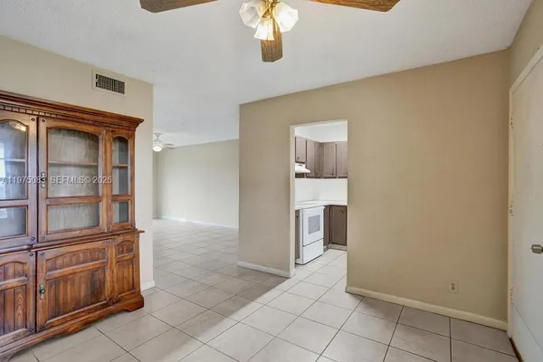 $125,000 | 4731 Northwest 10th Court, Unit 314, Plantation, FL 33313