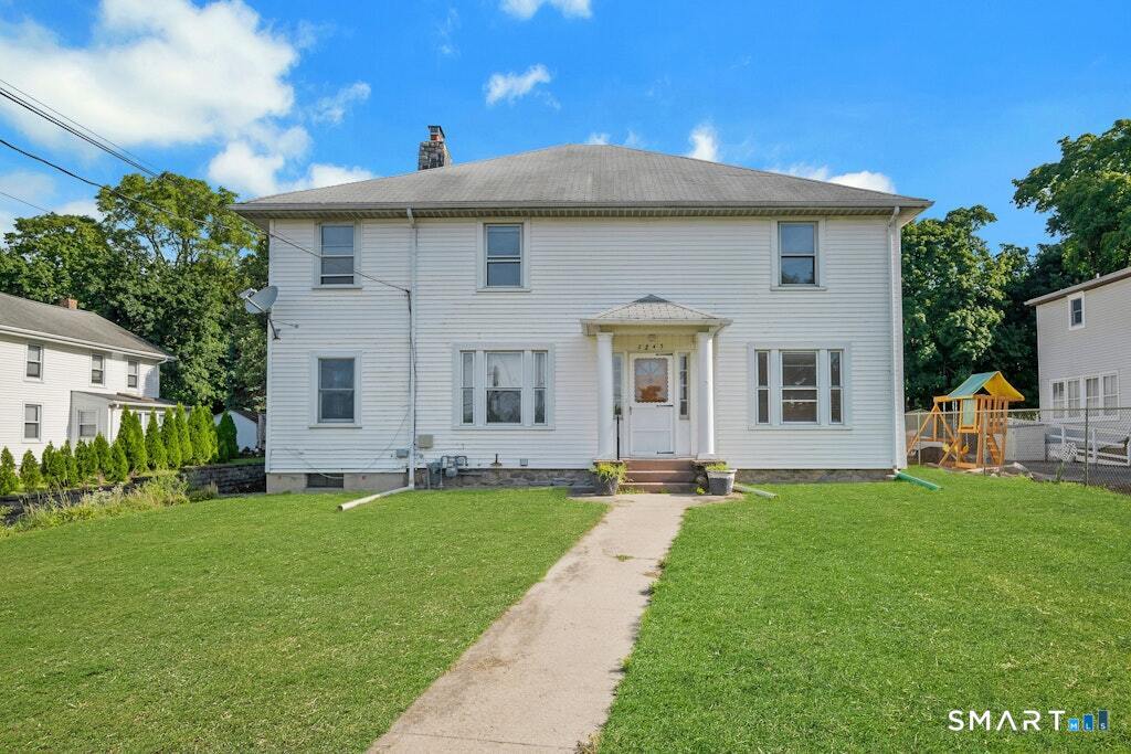 2743 Boston Post Road Darien, CT 06820 - Photo 2 of 27 Gallery Image 2