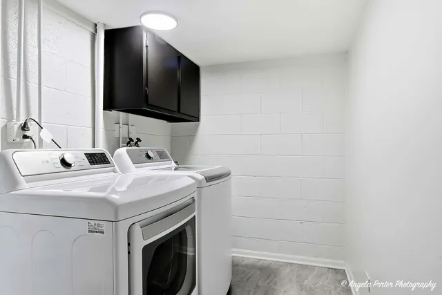 $2,000 | 1303 Forestdale Court, Unit 1303, Schaumburg, IL 60193