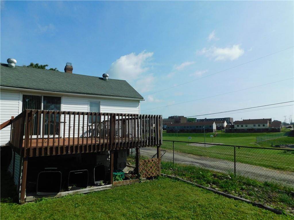 98 Easy Street Uniontown, PA 15401 - Photo 5 of 8