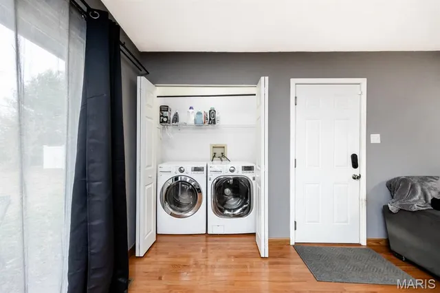 $243,000 | 121 Blanc-Lee Drive, Belleville, IL 62226