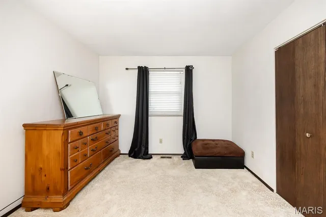 $243,000 | 121 Blanc-Lee Drive, Belleville, IL 62226